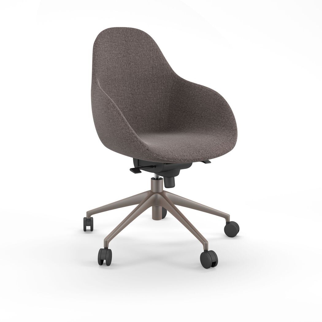 ARMCHAIR WITH CASTERS